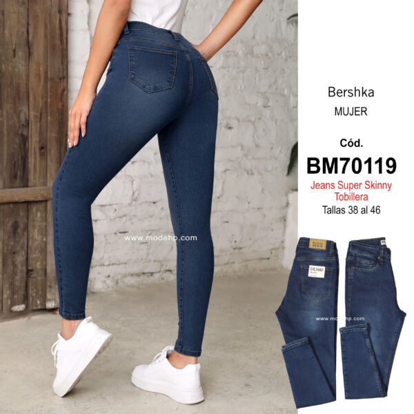Cód. BM70119. Bershka Jeans Super Skinny